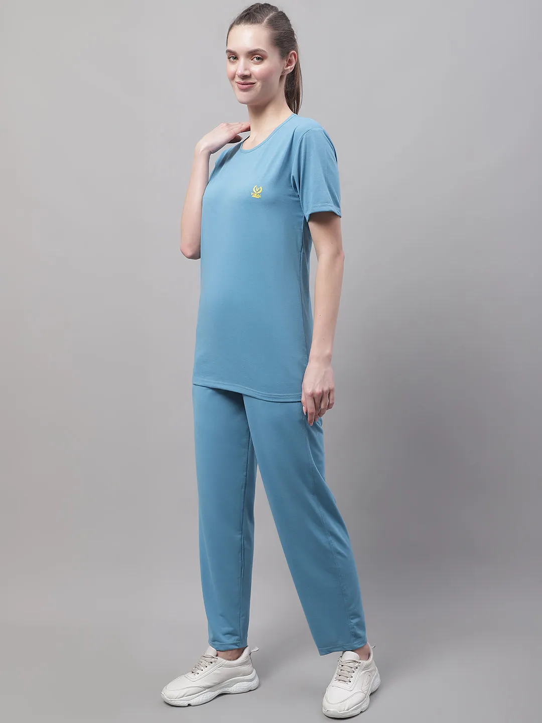 Vimal Jonney Blue Cotton Solid Co-ord Set Tracksuit For Women